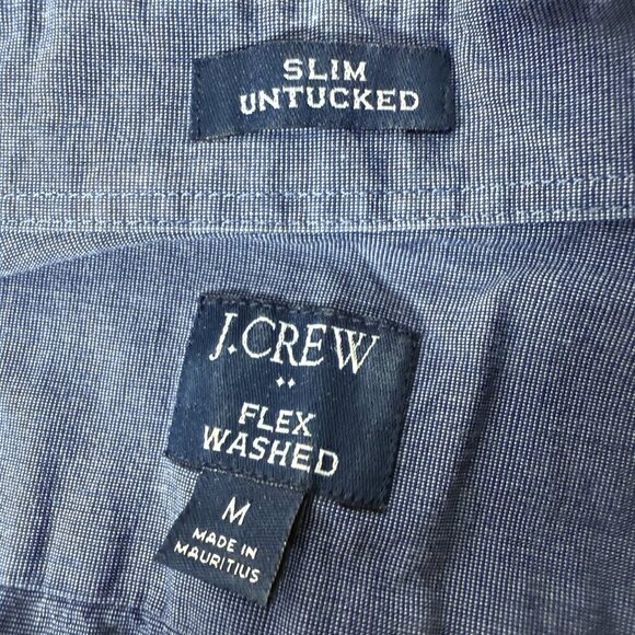 J Crew Slim Untucked Long Sleeve Button Down Denim Blue Size Medium - Picture 2 of 7
